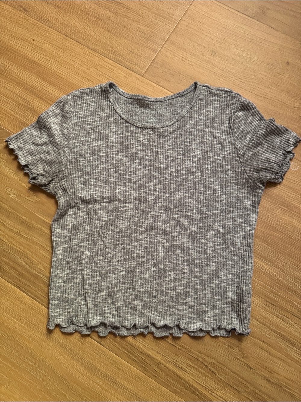 American Eagle Cropped Tee